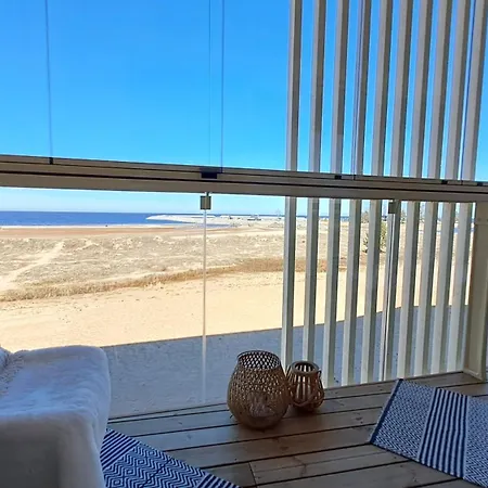 아파트 Marina By Hiekka 칼라조키