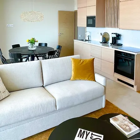 Marina By Hiekka 公寓